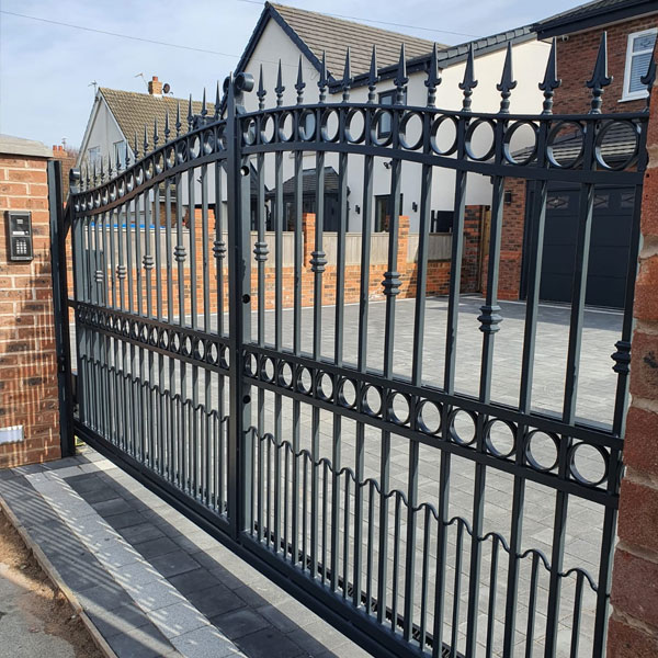 Driveway double gate