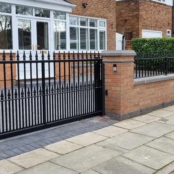 Automatic gates