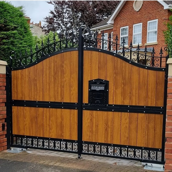 Wooden and metal double gates