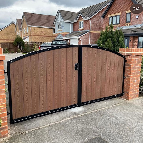 Modern bespoke gate